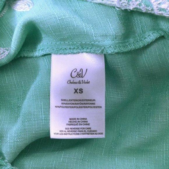 Chelsea & Violet Long Sleeve Embroidered Romper Sz XS - Picture 12 of 14